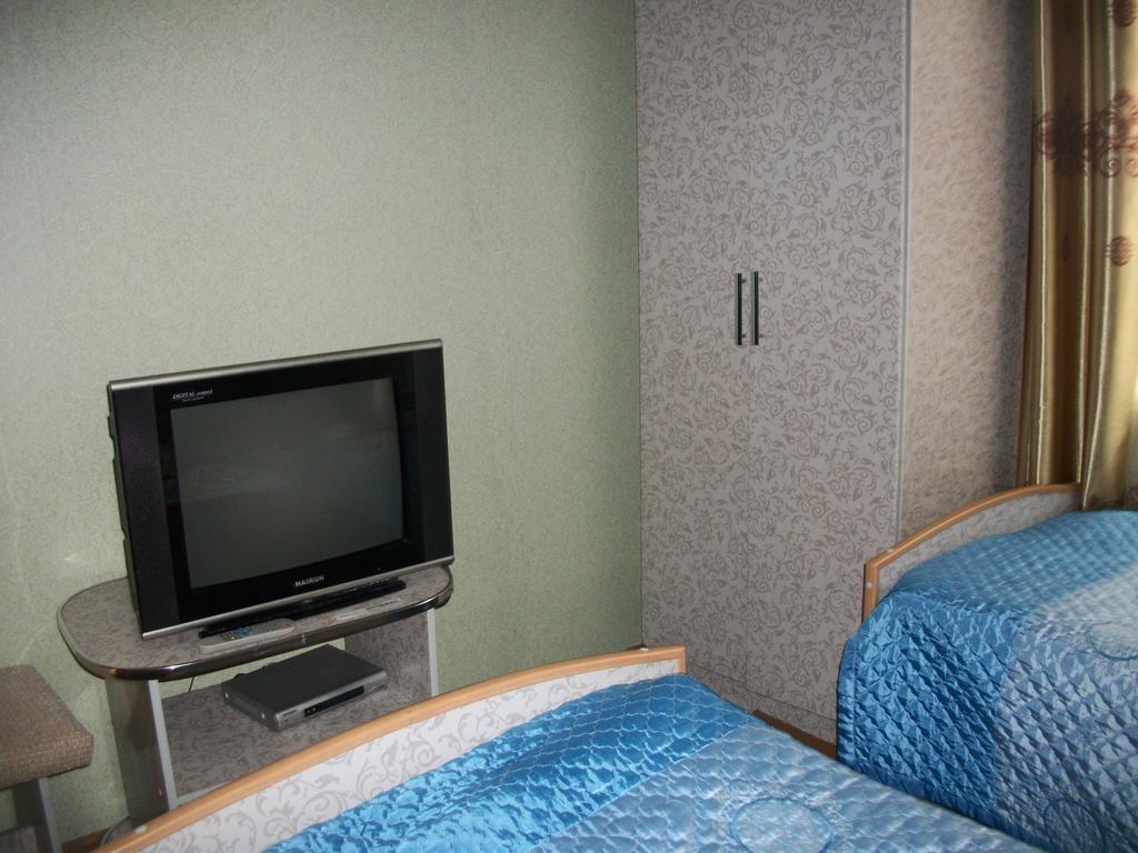 Enirest Hotel Karakol Cameră foto