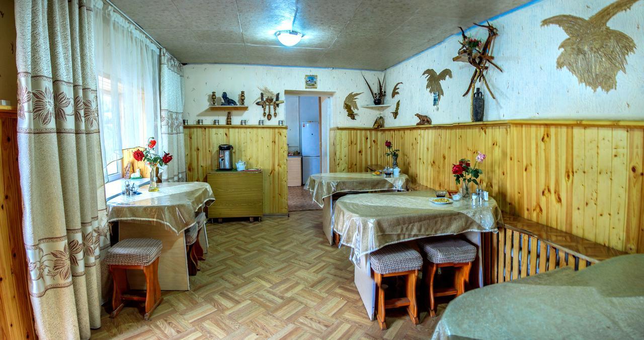 Enirest Hotel Karakol Exterior foto